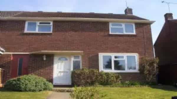 Spacious 3 Bed House Swap for 2 Bed Seaside Property