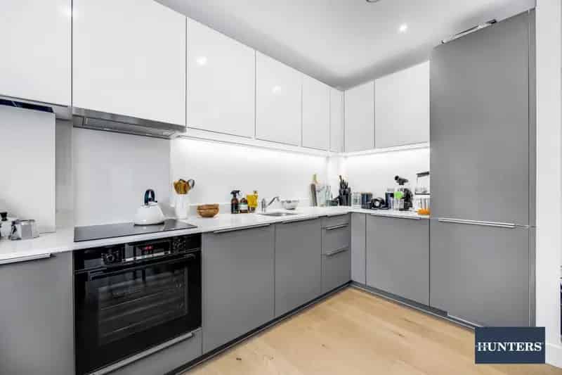 2 Bedroom Flat To Let in Shoreditch