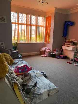 Terraced house to rent in Glenfrome Road, Eastville, Bristol BS5