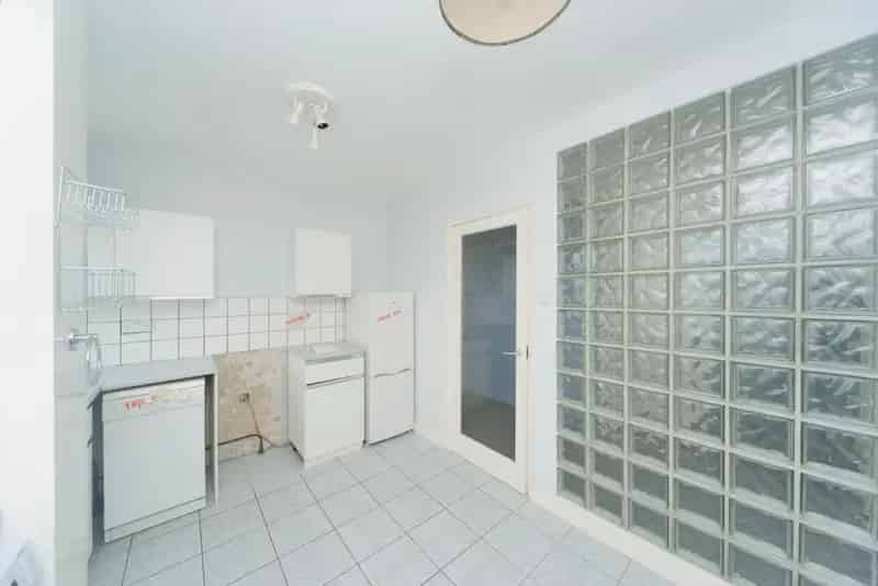 2 Bedroom Apartment Near Kemp Town Seafront