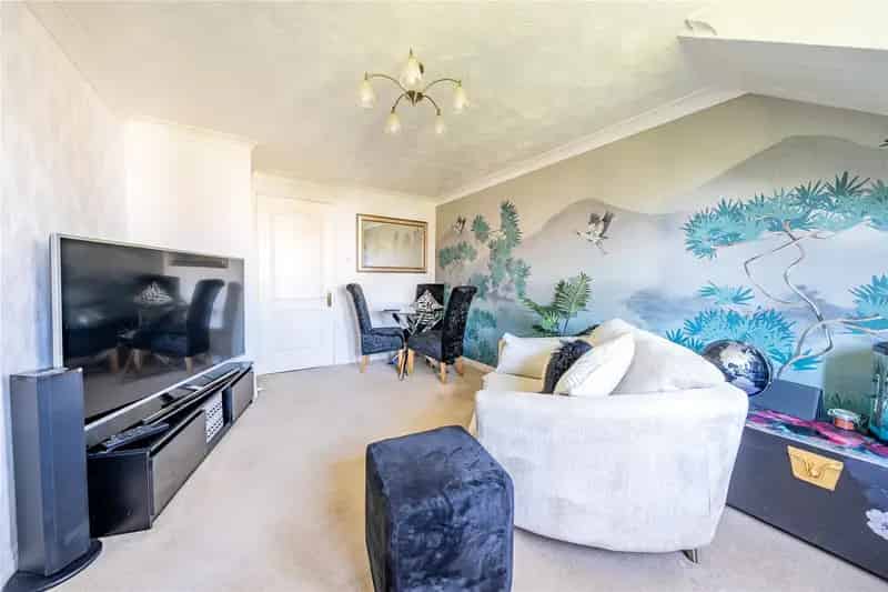 Retirement Apartment Holmwood Street Lane