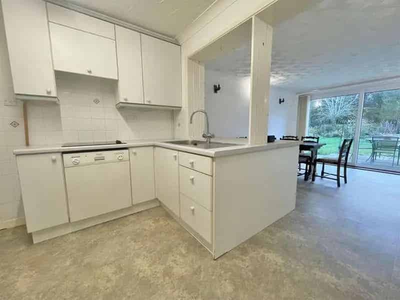 3 Bed Detached Bungalow For Sale