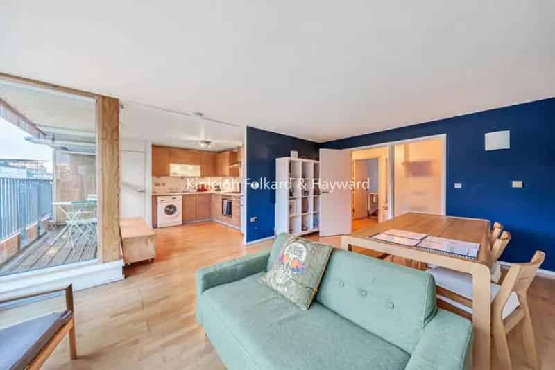 Flat For Rent , London, England