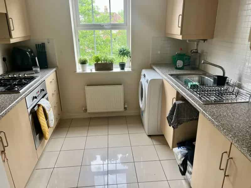 2 Bed Flat for Sale - Great FTB or Investment Buy