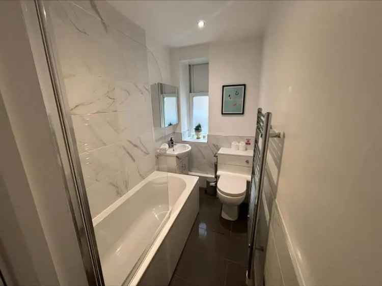 Studio Flat Brighton Students Welcome Available May
