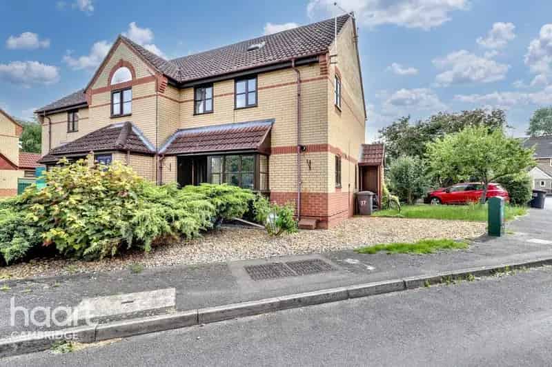 1 Bedroom End Terrace House for Sale Cambridge