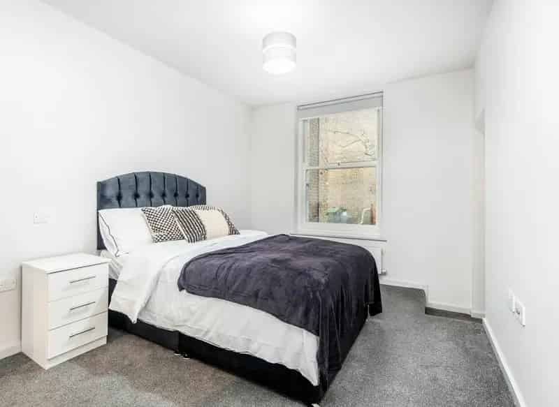 Two Bedroom Apartment Shepherds Bush Private Garden