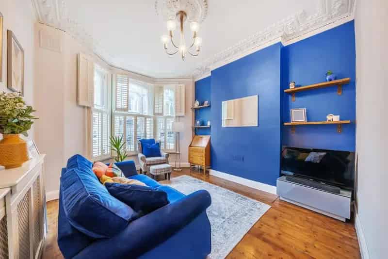 Flat For Sale , London, England