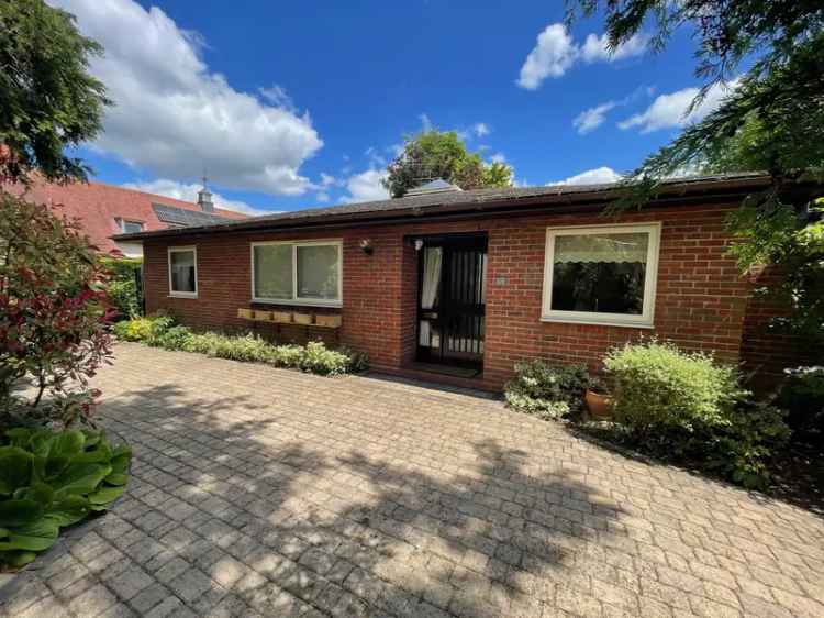 Detached Bungalow for sale with 3 bedrooms, Kenilworth Road, Leamington Spa