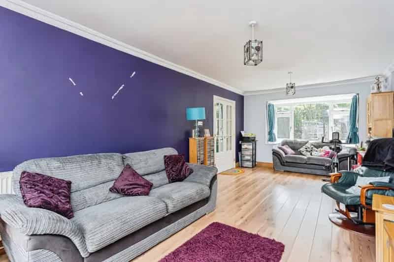 Four Bedroom Detached House with Private Gardens and Double Garage
