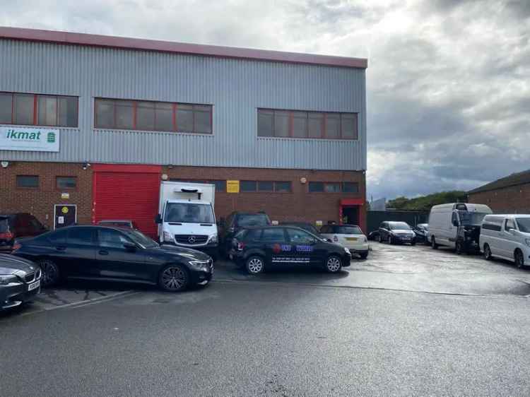Freehold Warehouse Near Heathrow 3624 sq ft For Sale