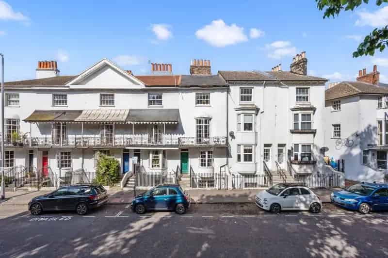 4 Bedroom Georgian House For Sale Near Park