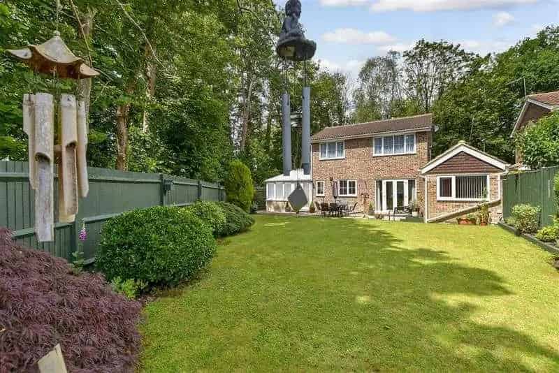 3 Bed Detached House For Sale