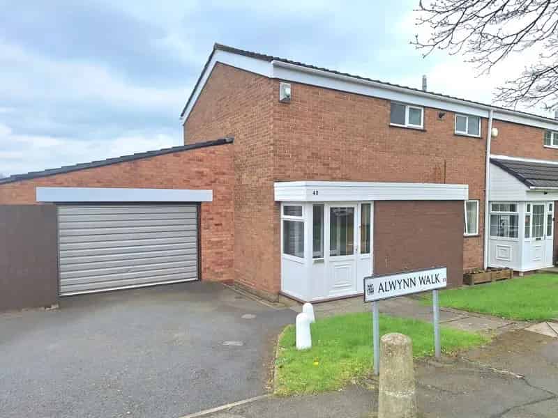 3 Bedroom End of Terrace House to Rent Near Brookvale Park