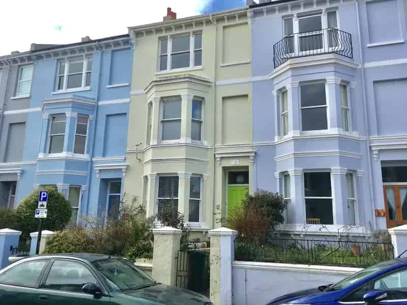 2 Bedroom Apartment to Rent