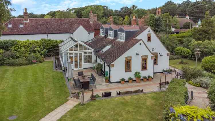 Detached Victorian Cottage with Garden Annex and Ample Parking