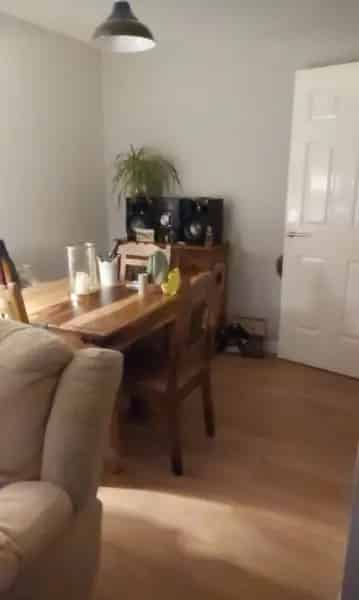 2 Bed House Recently Decorated New Bathroom New Carpets