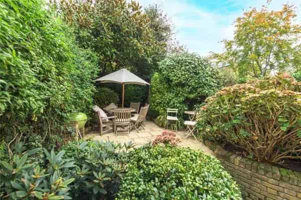 Mallinson Road, London, SW11 1BW | Property for sale | Savills