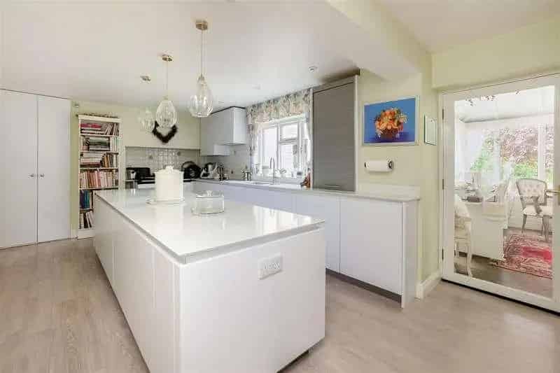 4 Bed Detached House for Sale in Tredington