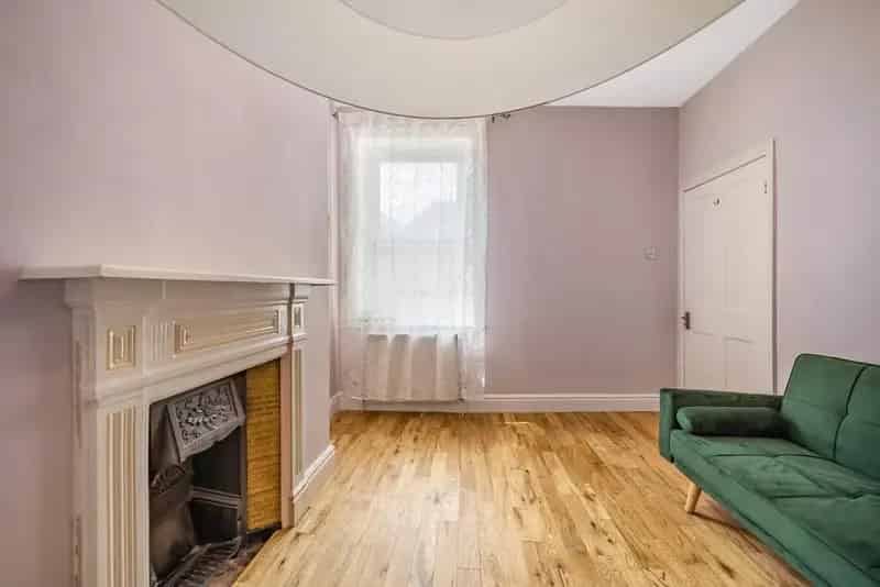 West Brompton Flat near Transport and Amenities