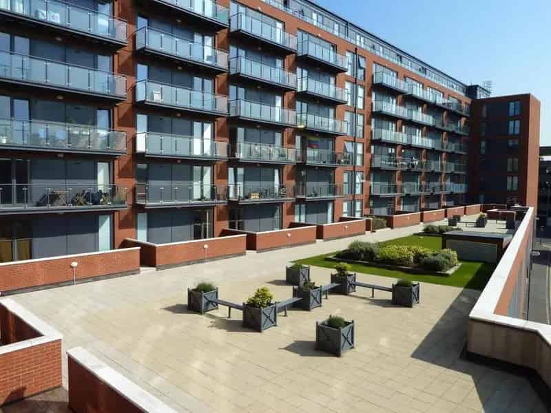 2 Bedroom Apartment in Latitude Building Available Late November