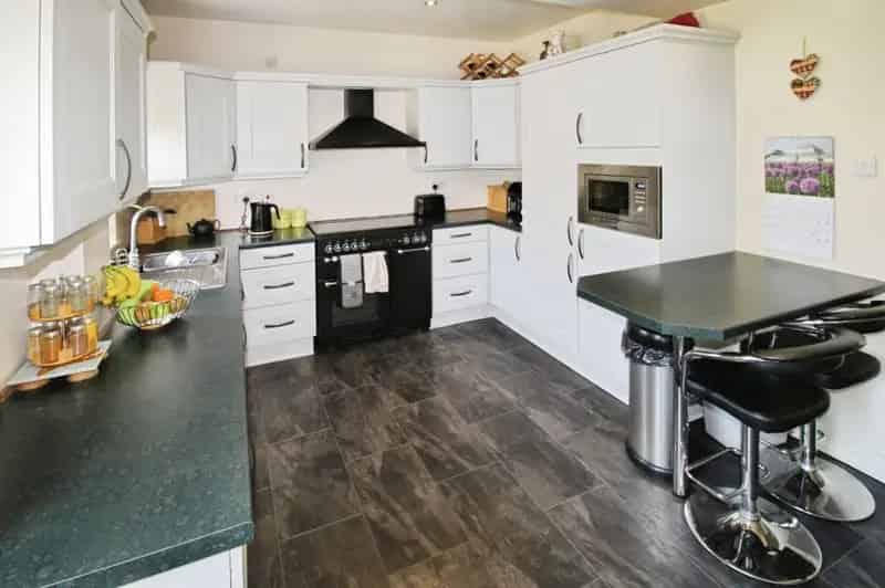 4 Bedroom Semi Detached House to Rent South Yorkshire