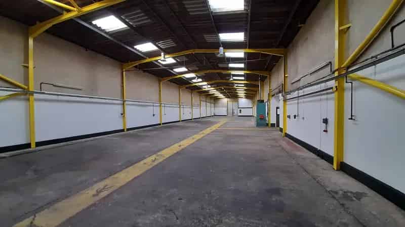 Warehouse Unit To Let