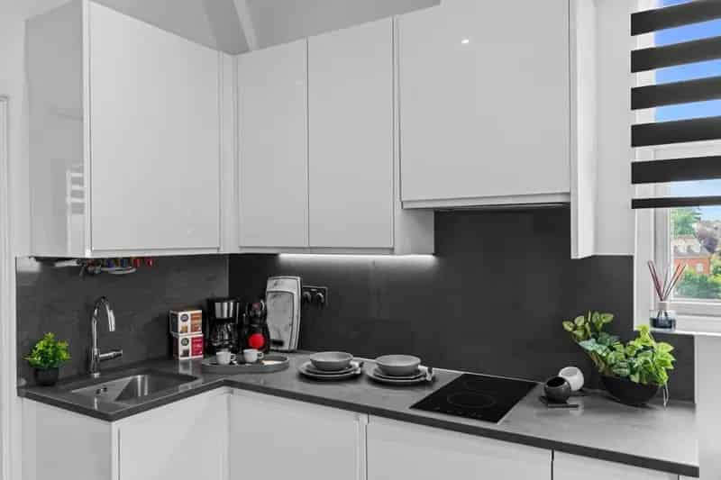 Modern Furnished Studio Apartment Colchester Town Centre