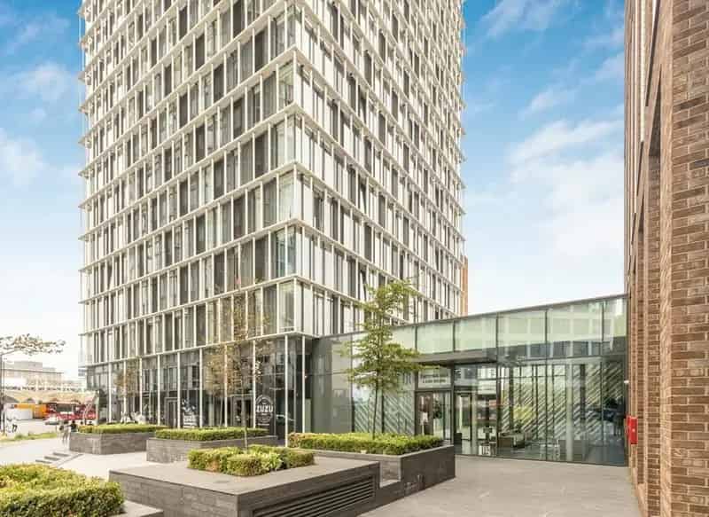 Penthouse Apartment Stratford Two Double Bedrooms Modern Kitchen