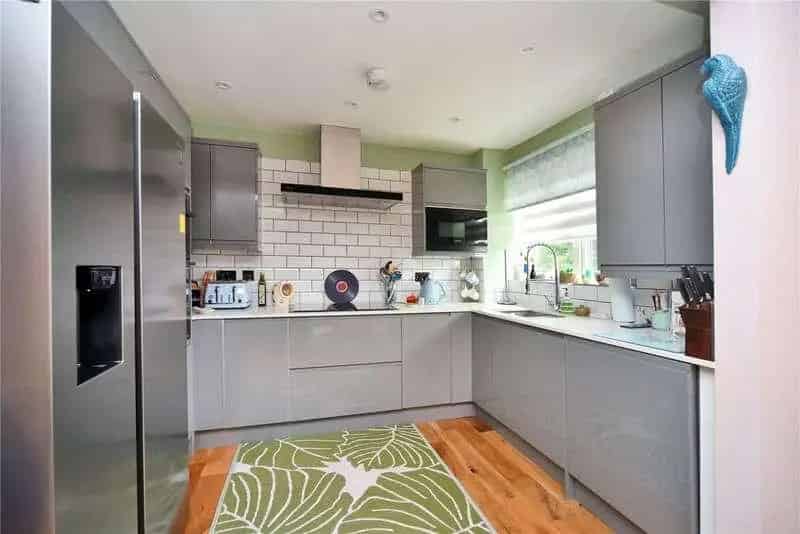 2 Bed Flat for Sale Banstead