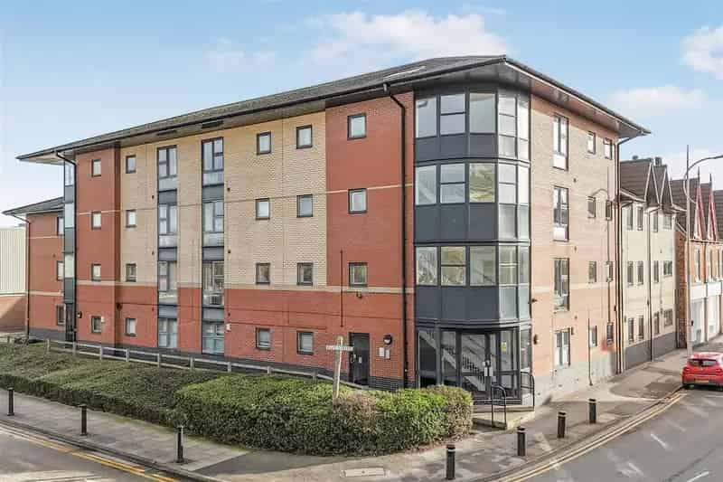 2 Bedroom Apartment for Sale in Hull City Center