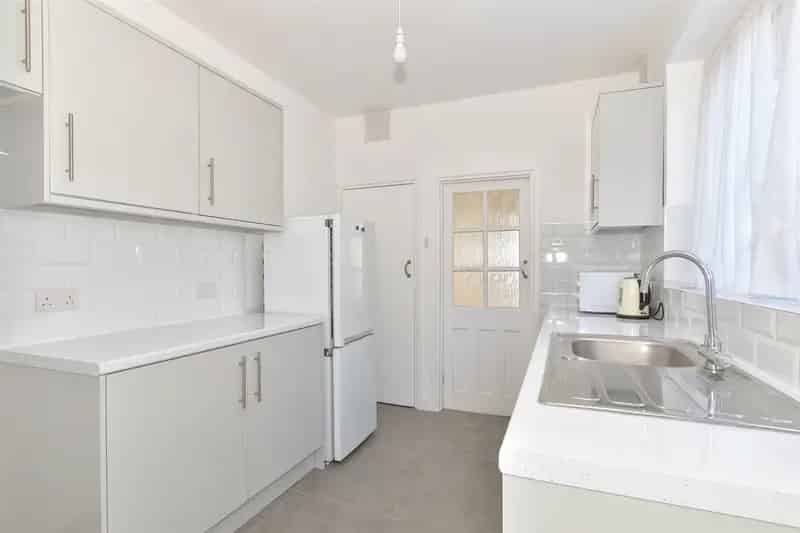 3 Bedroom Terraced House for Sale Near Rail Station