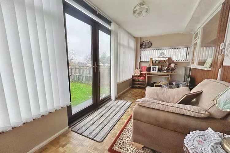 Bungalow For Sale in Wakefield, England