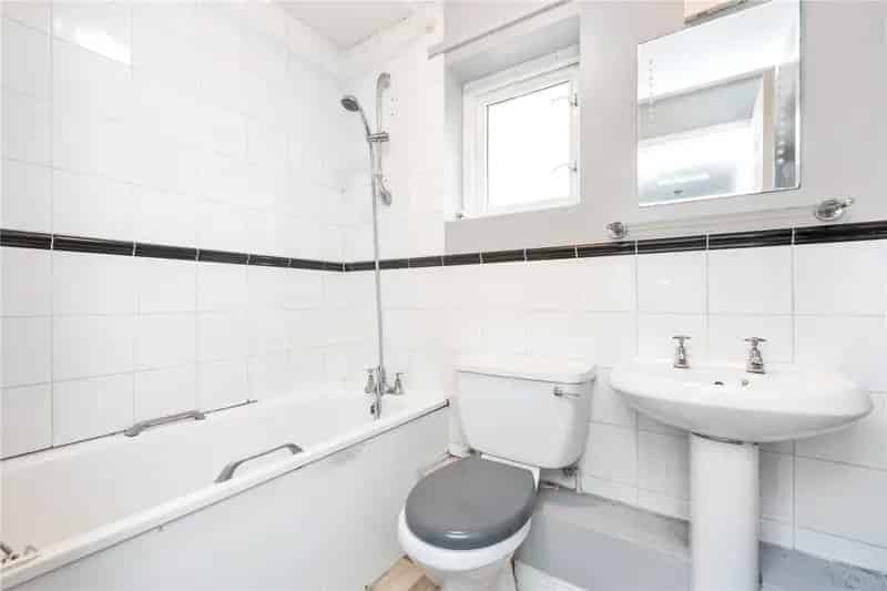 3 Bedroom House in London E9