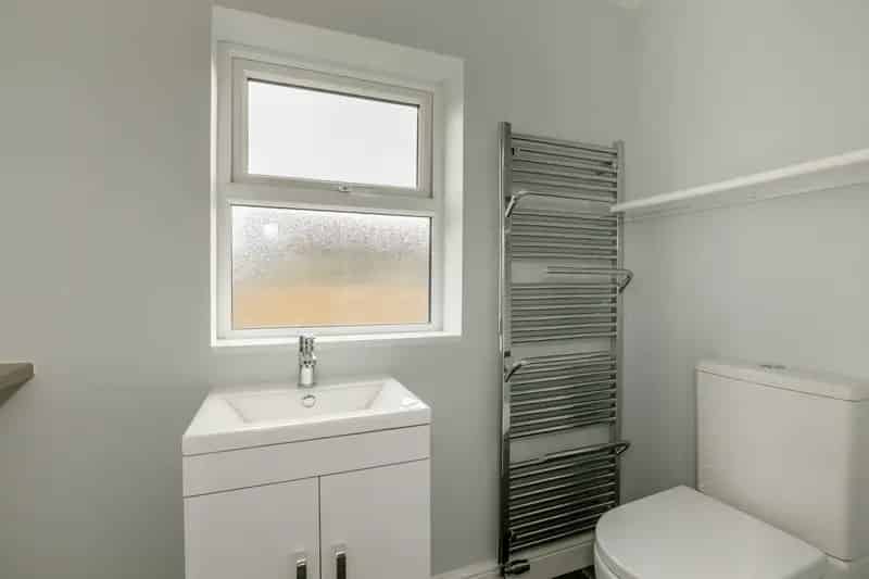 2 Bedroom Terraced House to Rent Drighlington