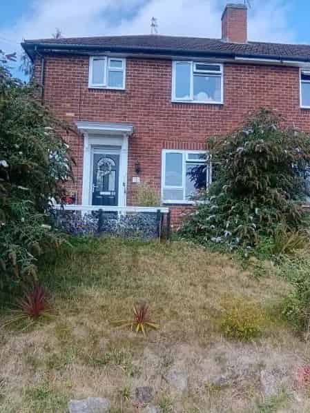 Halesowen House with Clent Views Near Transport Links