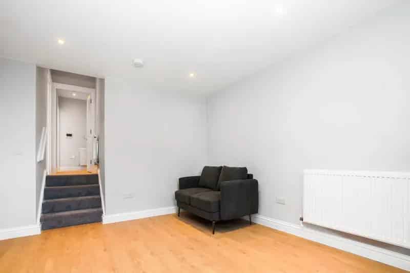 1 Bedroom Apartment Clapton - Modern and Stylish