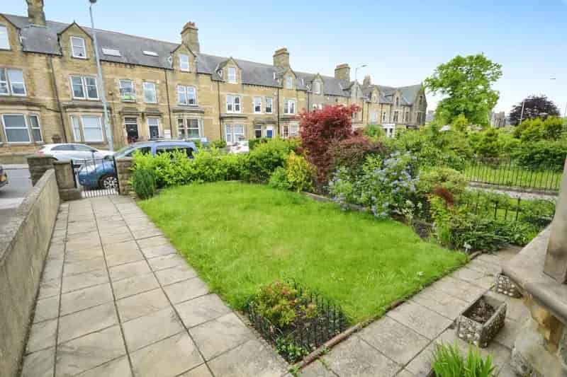 4 Bedroom House For Sale