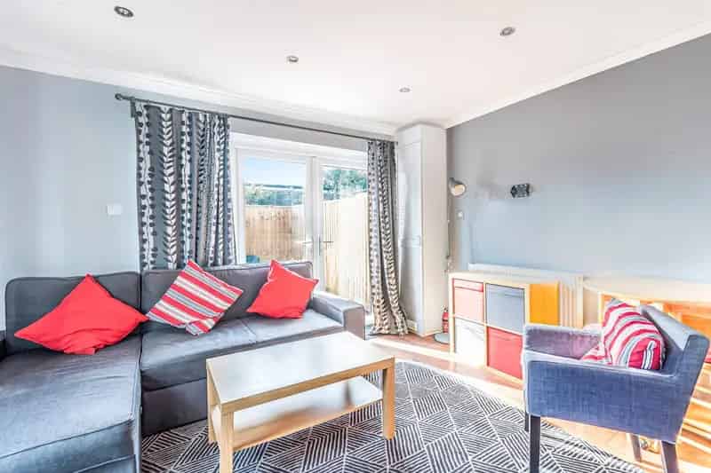 One Bedroom Flat in East Oxford with Private Garden