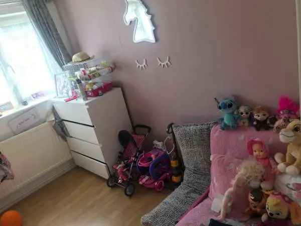 Flat For Rent in St Neots, England