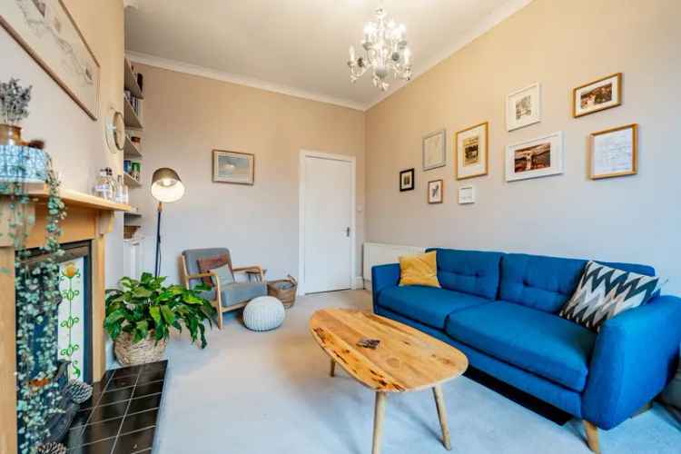 Shawlands 2-Bed Top Floor Flat Near Queen's Park