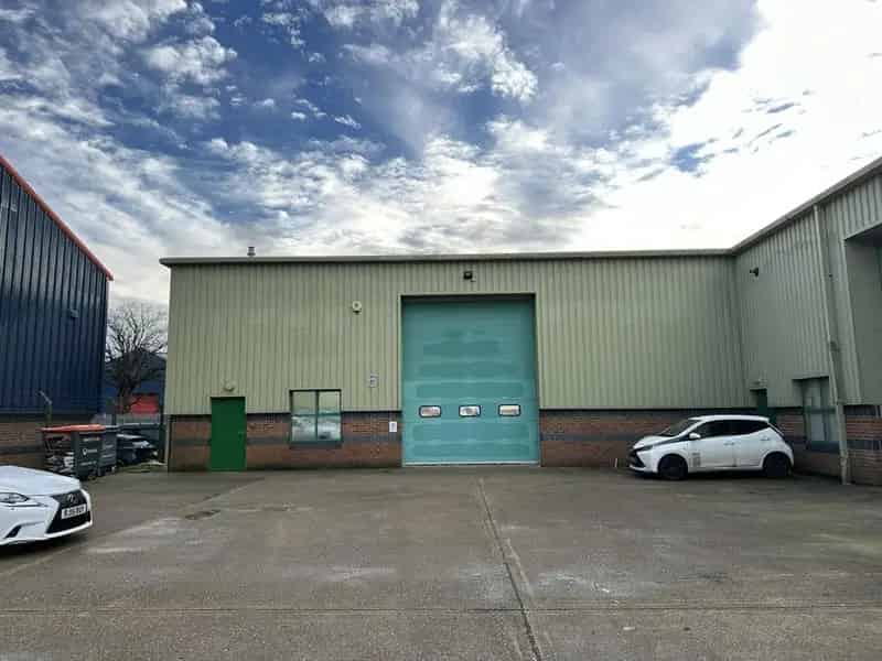 Modern Semi-Detached Industrial Warehouse Unit
