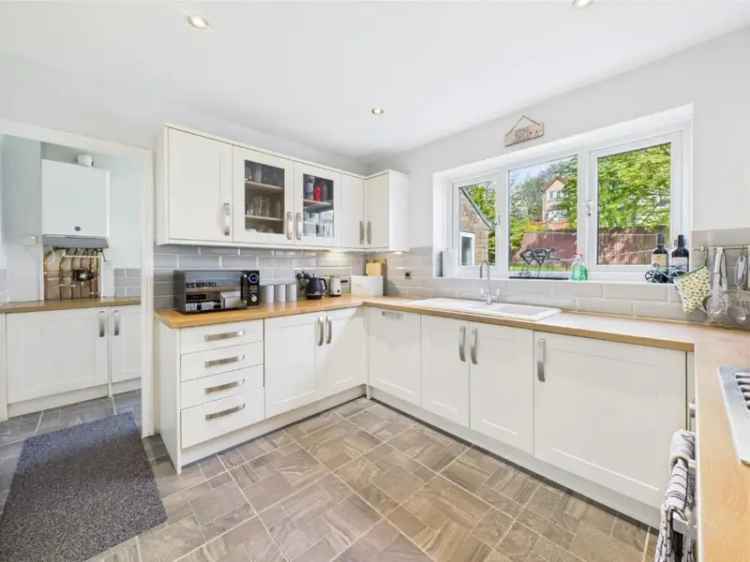 4 Bed Detached House for Sale in Wilsden