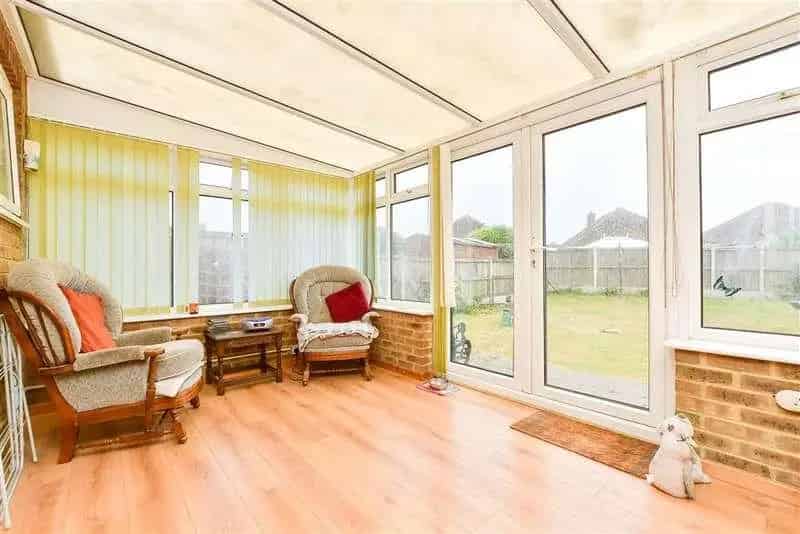 3 Bed Semi-Detached House For Sale Needs Modernisation