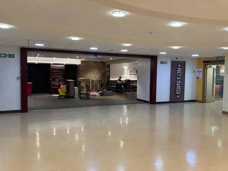 E Class Leasehold Cafe For Sale St Georges Medical School Tooting