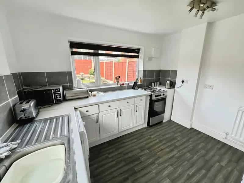 3 Bedroom Semi Detached House Ashton-in-Makerfield