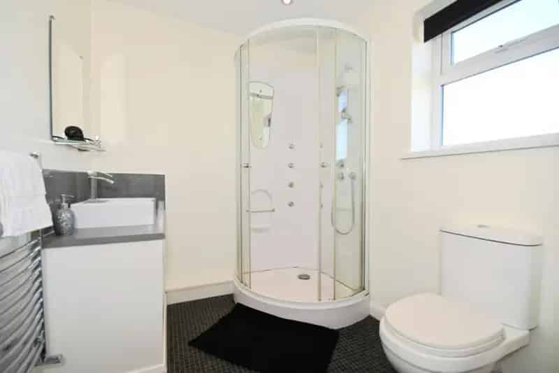 4 Bed House for Sale Chesterfield Inkersall