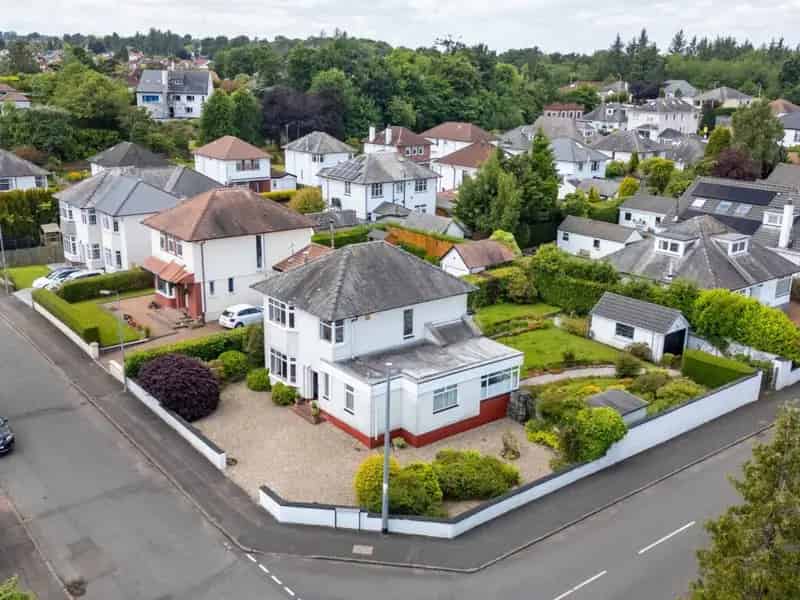 4 Bedroom Detached Villa For Sale