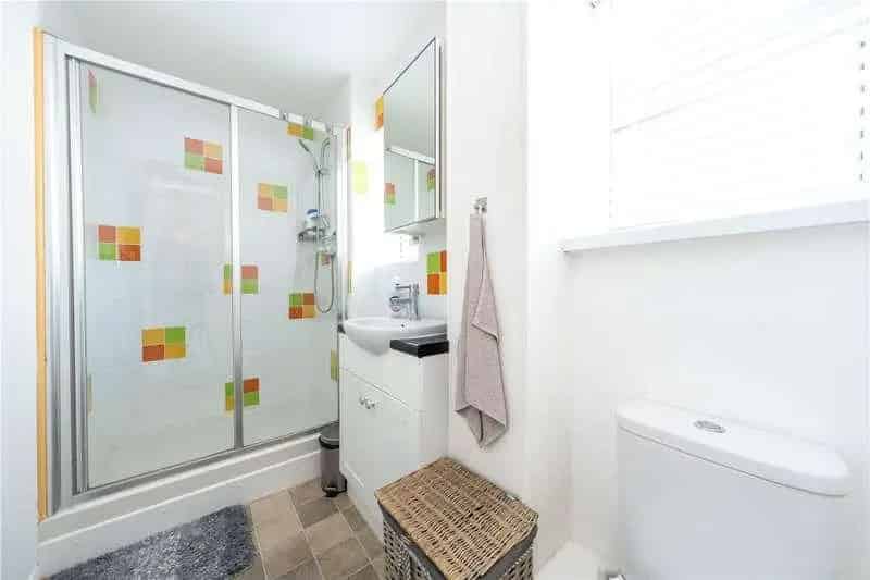 1 Bed House for Sale - Starter Home with Private Garden and Parking