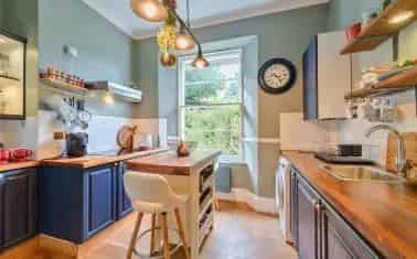 Flat For Sale , Torquay, England